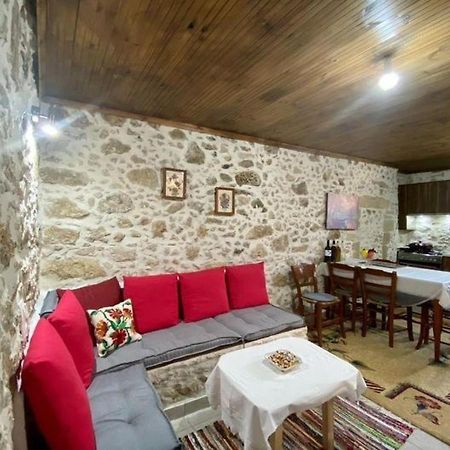 Nikos Traditional House Malathiros Exterior photo